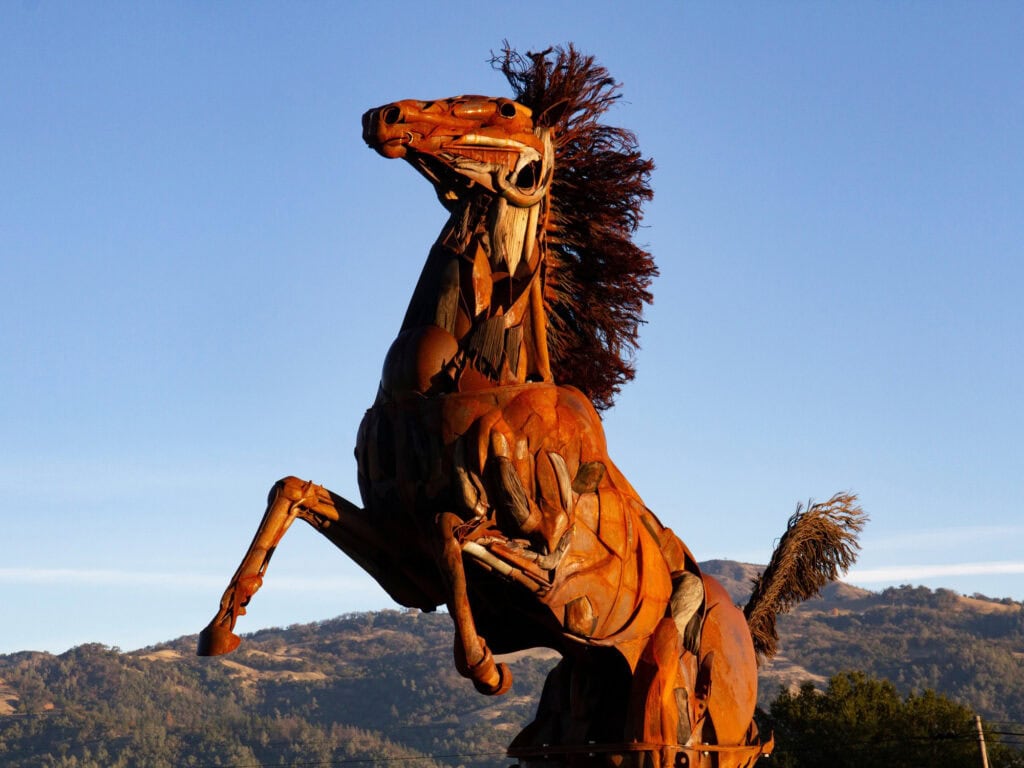 metal art sculpture of a horse in geyserville ca