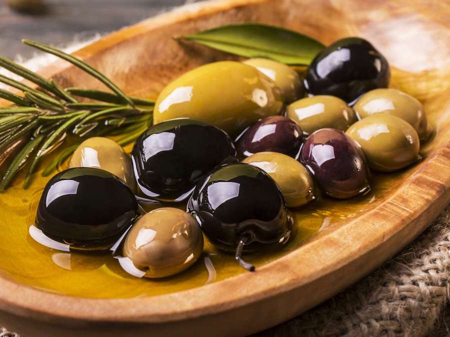 Several varieties of olives are commonly found in Sonoma County, and most are Italian 