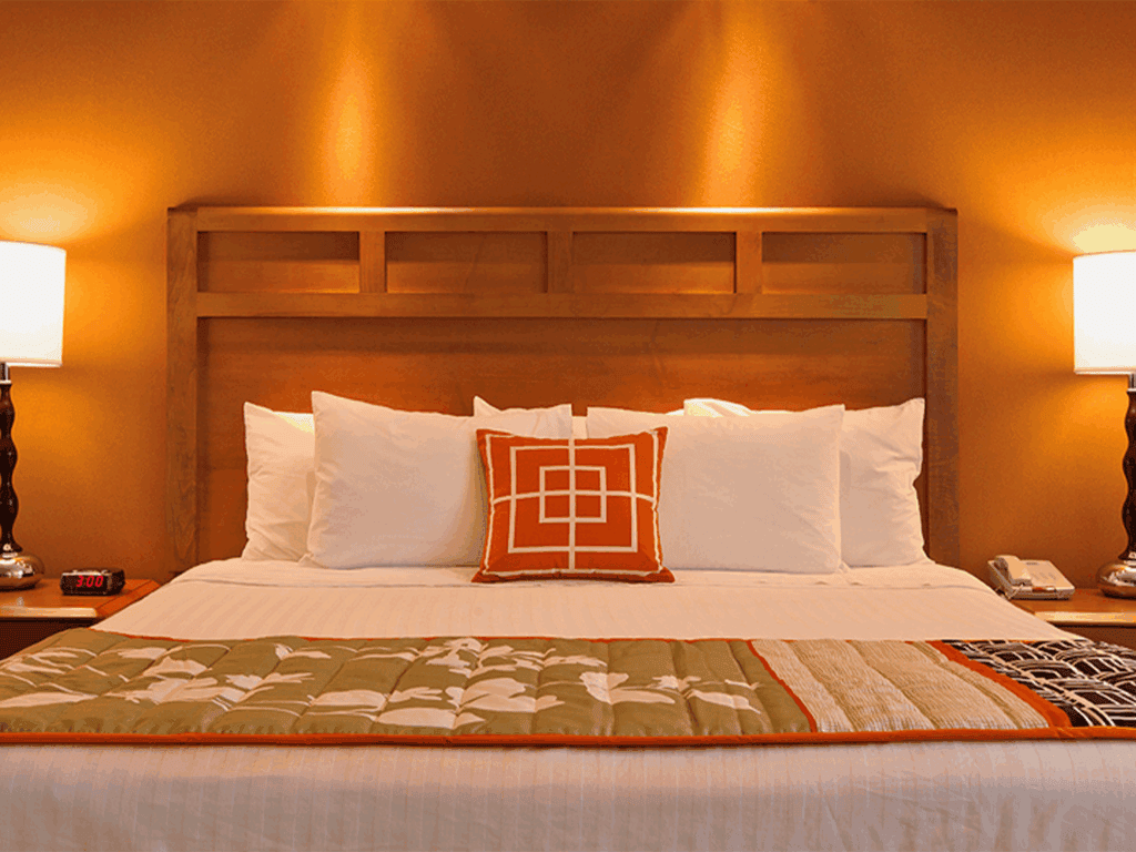 room accommodations at the fairfield inn and suites in sonoma county