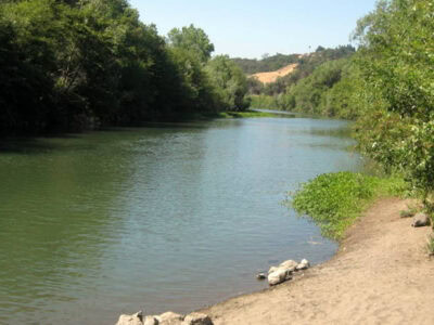 scenic view of the river at the cloverdale river park
