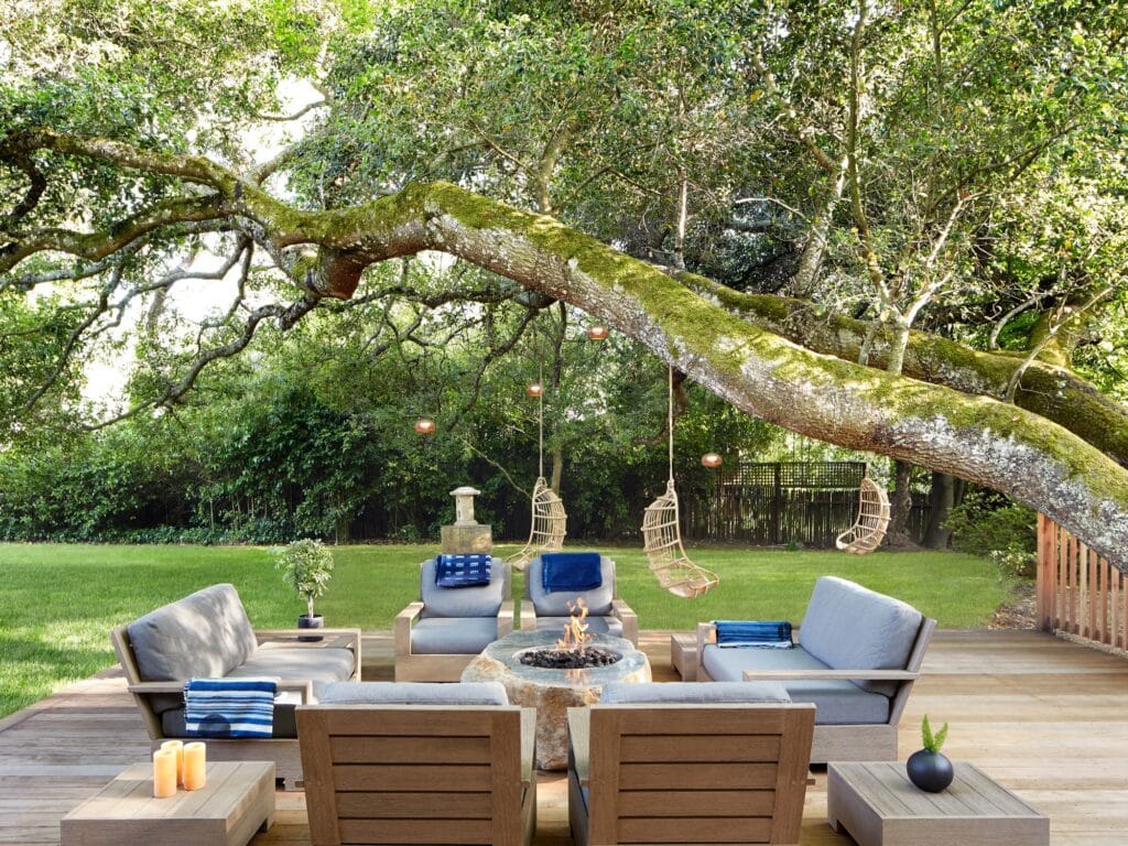 outside patio at the gaige house in glen ellen ca