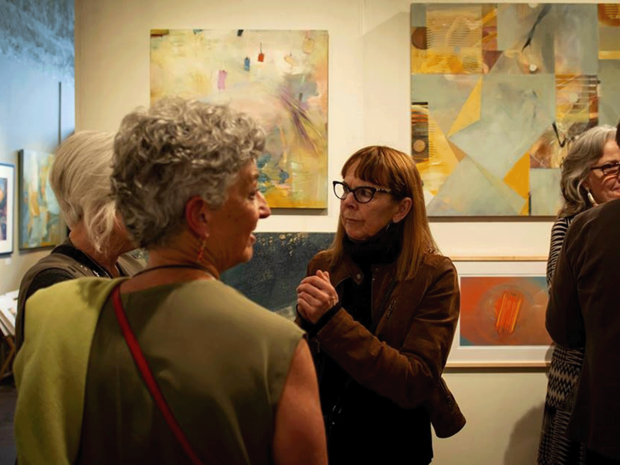 visitors at the gallery at healdsburg center for the arts in sonoma county