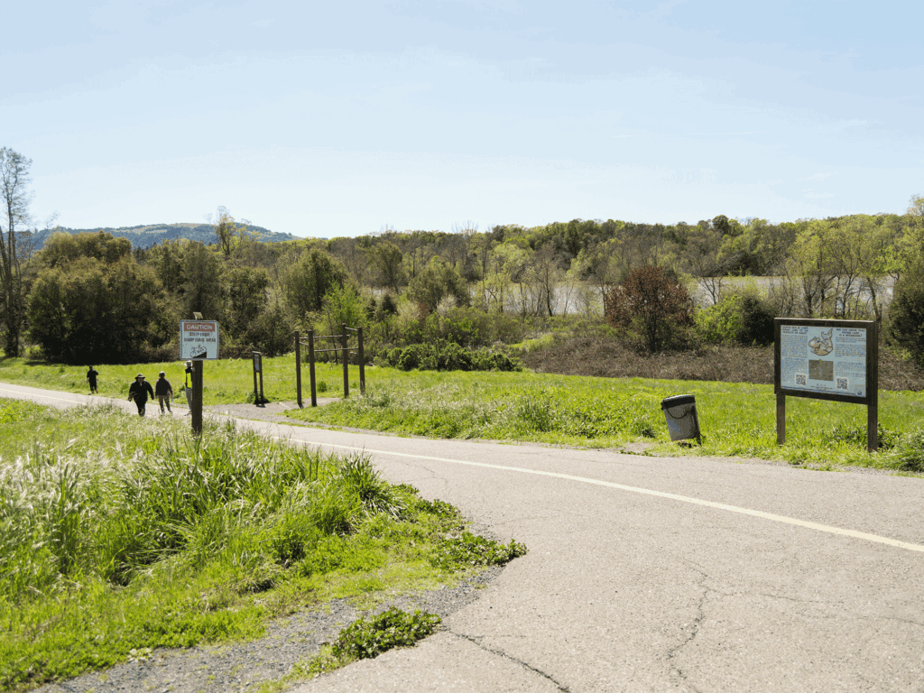 hiking trails at spring lake regional park in sonoma county