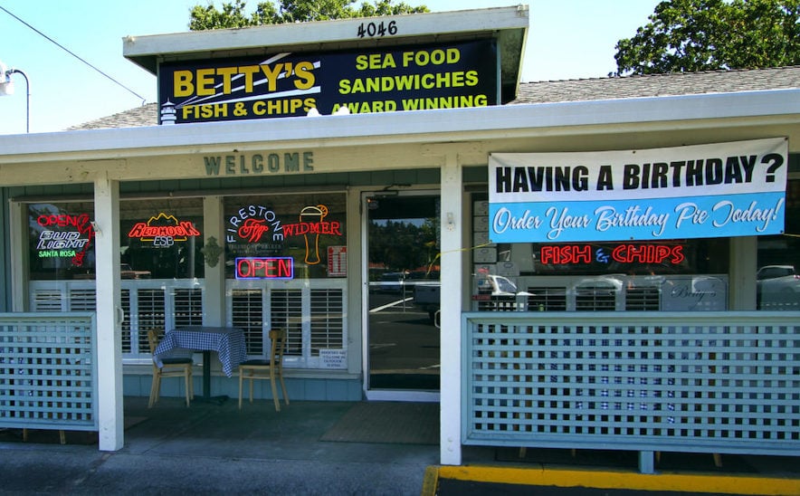 Exterior of Betty's Fish and Chips — Photo by Jeff Kan Lee