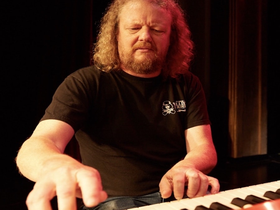 Mike Emerson playing a Keyboard