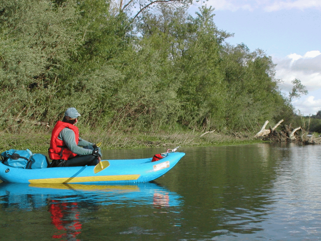 vistior kayaking the russian river in sonoma county 