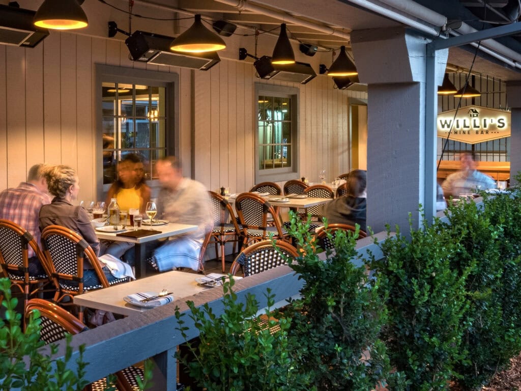 people dining outside at willis wine bar in santa rosa