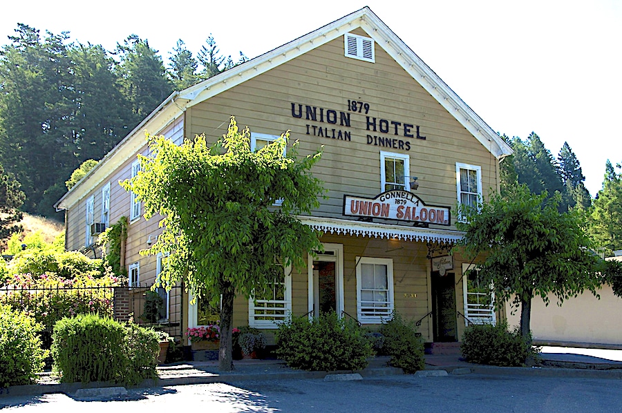 Union Hotel Restaurant in Occidental 