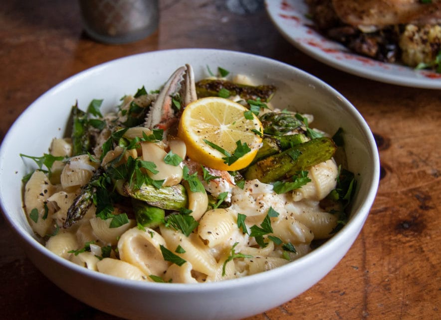 Crab mac and cheese at the Holly and Tali Show at The Casino Bar & Grill in Bodega—Photo by Heather Irwin