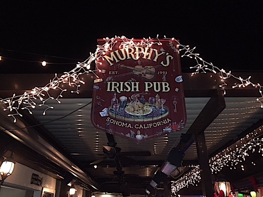 Sign for Murphy's Irish Pub in Sonoma at night