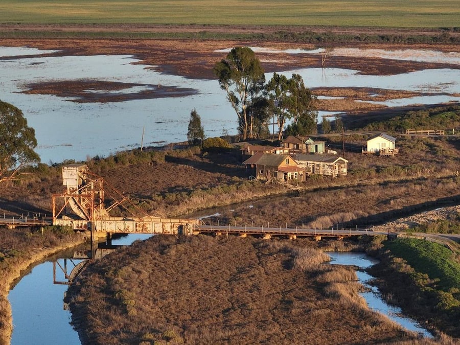 Wingo, California, Sonoma County’s Ghost Town, photographed by @chrisjkam