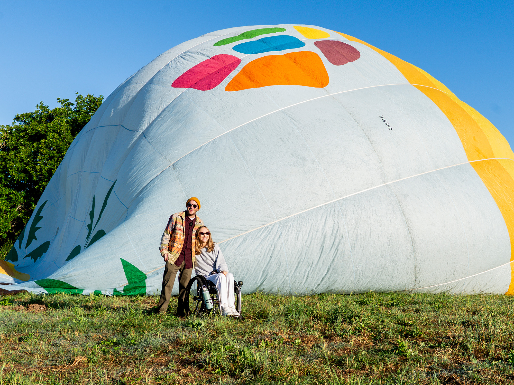 wheelchair accessible hot air balloon experience in sonoma county with wine country ballooning
