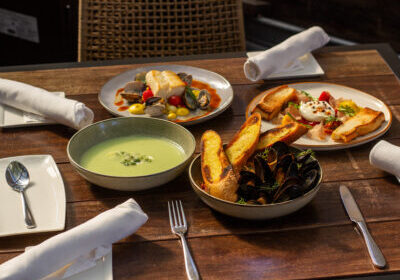 mussel entree at valette restaurant in sonoma county